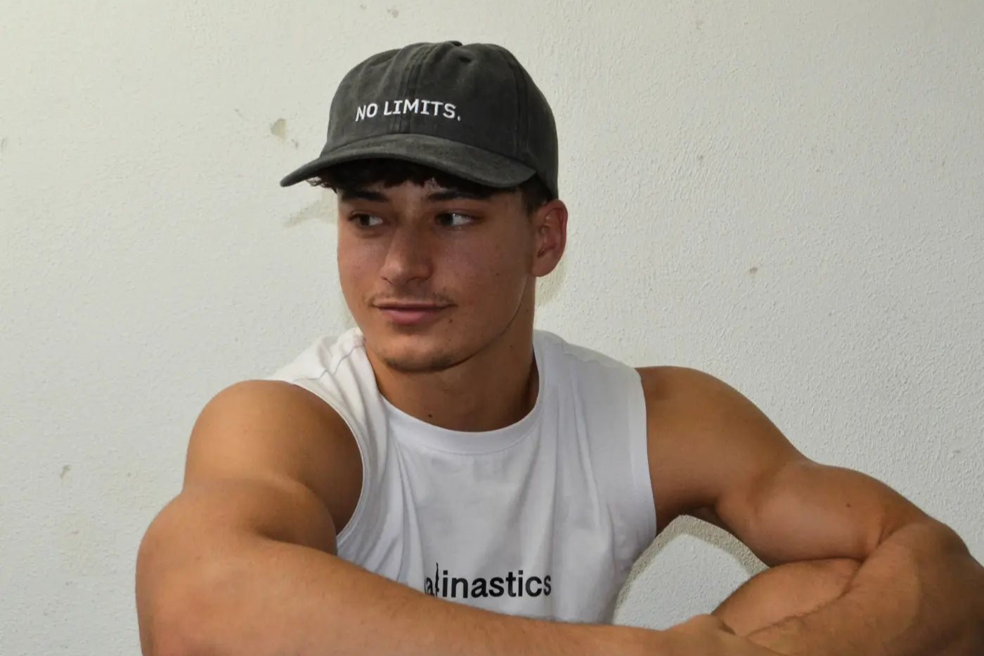 NO LIMITS Cap - Calinastics